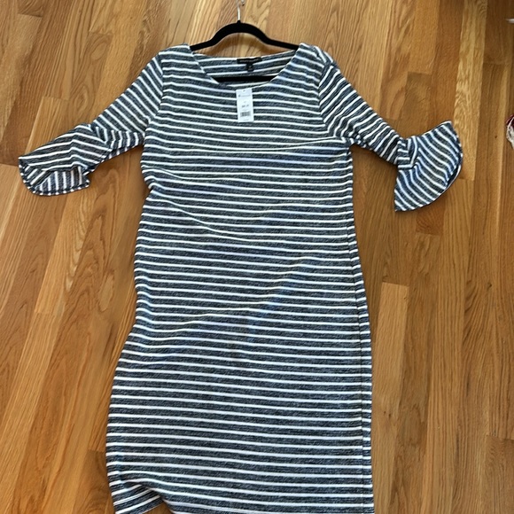Banana Republic- Navy and White Striped Dress NWT - Picture 4 of 4